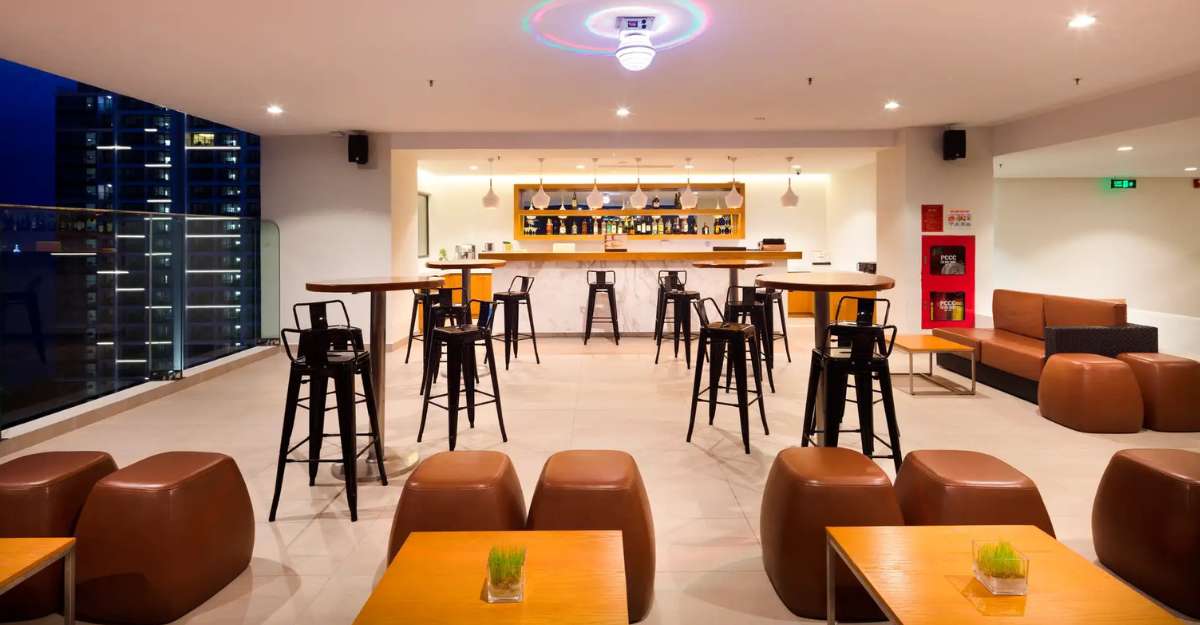 Quầy bar tại Nagar Hotel Nha Trang