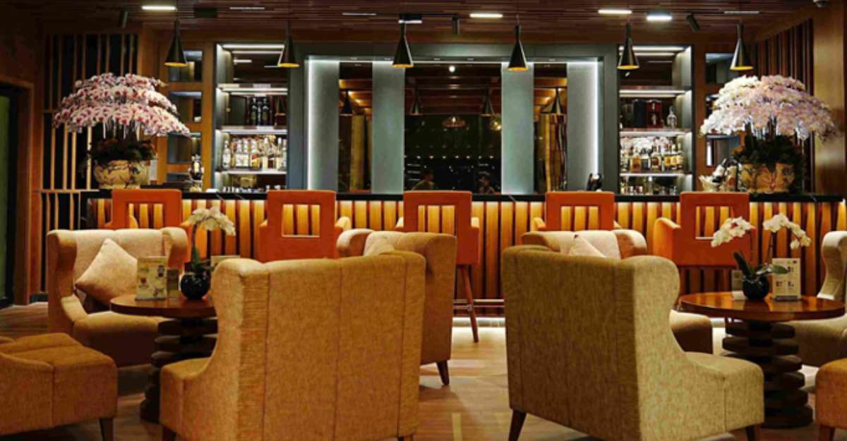 Bar Vivino tại Wyndham Legend Halong Hotel