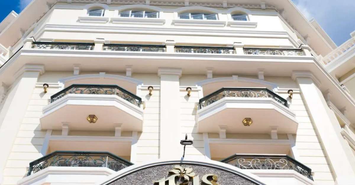 Hình ảnh Iris Dalat Hotel nhìn từ bên ngoài