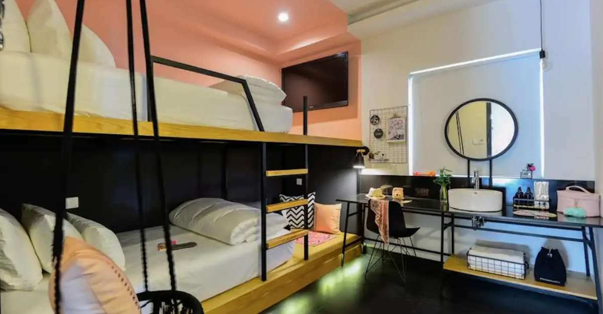 Deluxe Twin tại The Hammock Hotel Fine Arts Museum với thiết kế thông minh