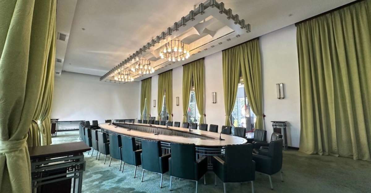 Hiểu về lịch sử Việt Nam khi tham quan Bảo tàng Chứng tích chiến tranh và Dinh Độc Lập