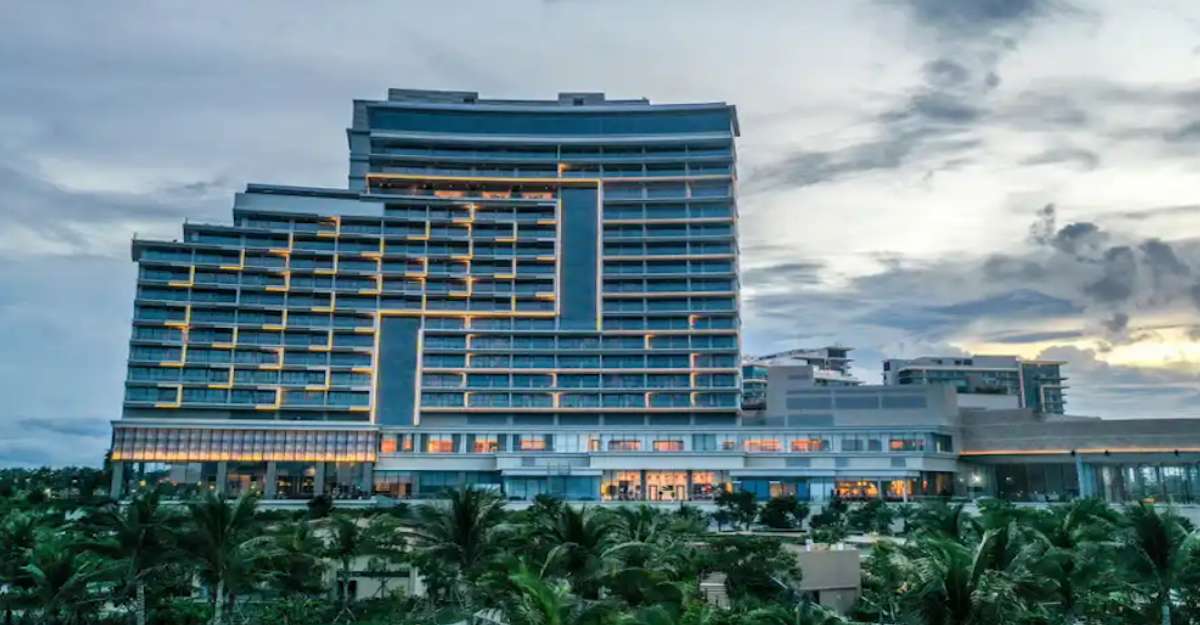 Kiến trúc ấn tượng và độc đáo tại Hoiana Hotel & Suites