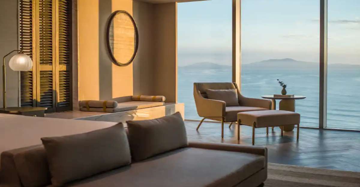 Phòng Deluxe Suite Twin Ocean View tại Hoiana Hotel & Suites
