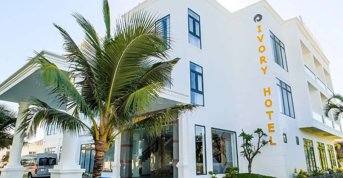 Ivory Phu Yen Hotel- khách sạn Phú Yên gần biển