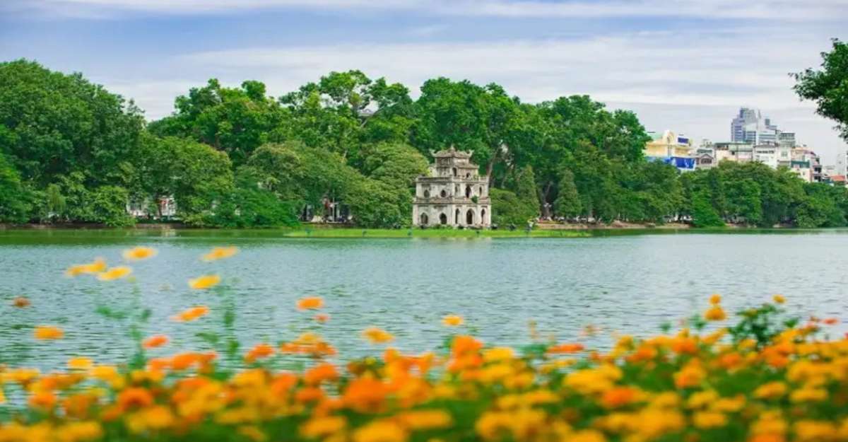 Hồ Hoàn Kiếm mùa thu