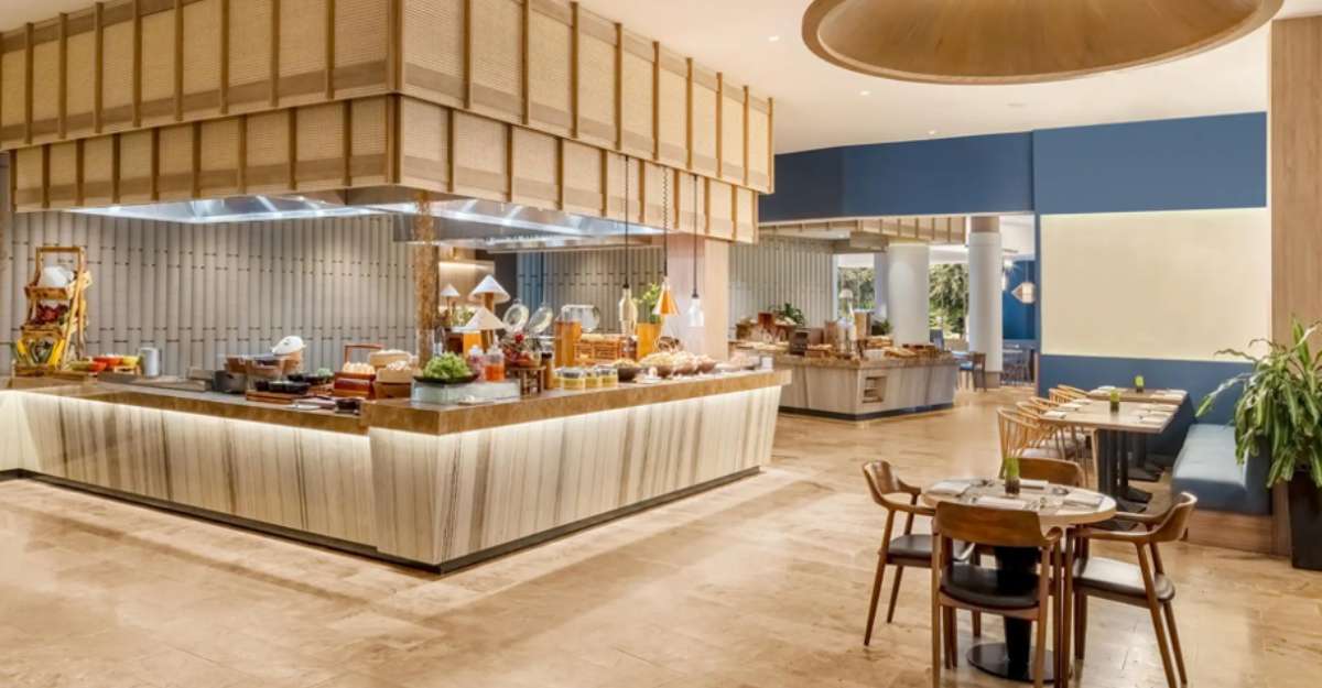 Melia Danang Beach Resort nhà hàng sasa