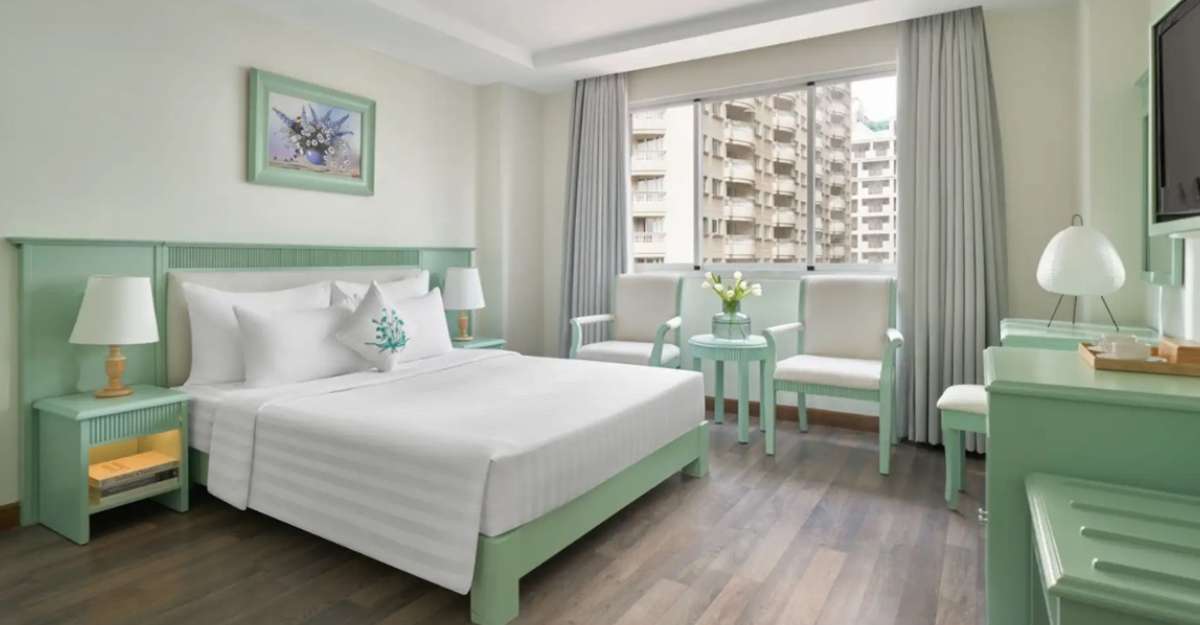 Phòng Premium Double or Twin tại Silverland Sil Hotel and Spa