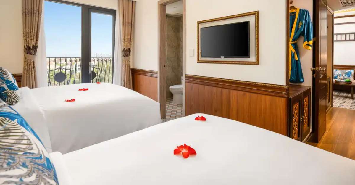 Family Connecting And With Balcony River View tại Hoi An Babylon Riverside Hotel & Spa