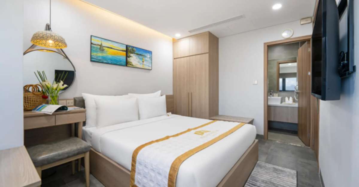 Superior Double City View tại Nguyen Gia Hotel có thiết kế như một căn hộ thu nhỏ