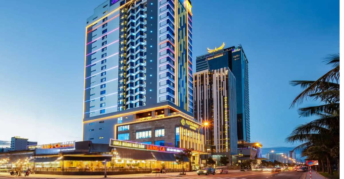 Không gian bên ngoài tại Rosamia Danang Hotel