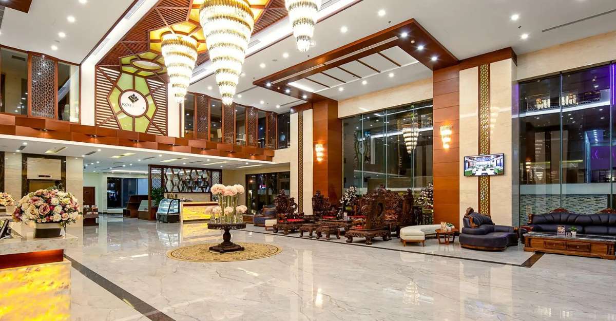 Không gian sảnh chờ tại Rosamia Danang Hotel