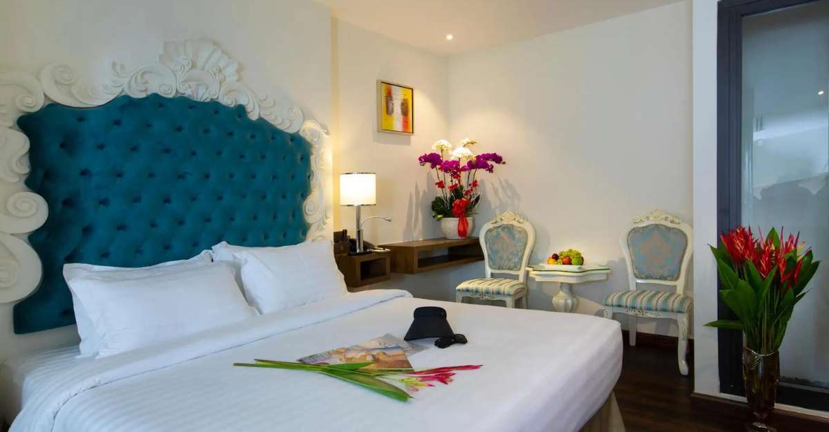 Phòng Deluxe Double tại Blue Diamond Luxury Hotel