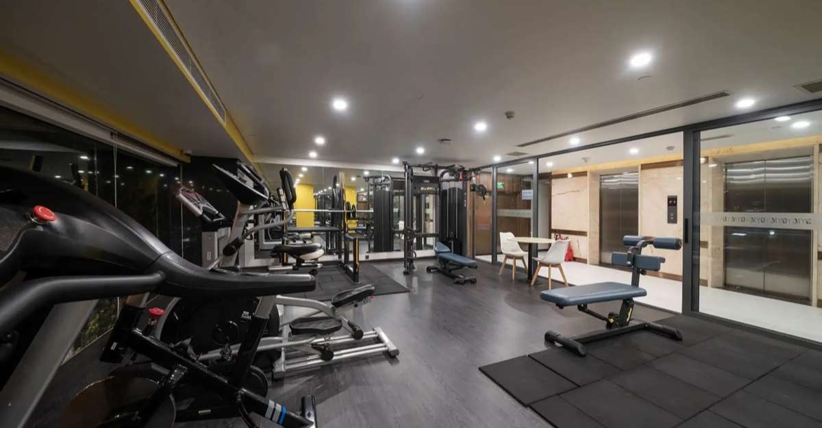 The Attic Pool Bar tại Northern Charm Hotel