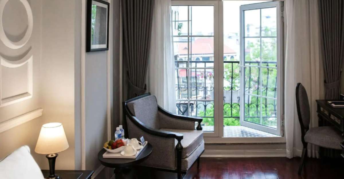 Premier Deluxe tại Acoustic Hotel & Spa