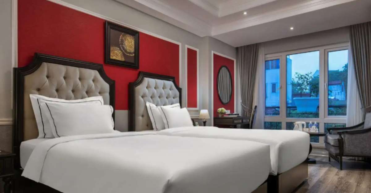 Junior Suite - Balcony tại Acoustic Hotel & Spa