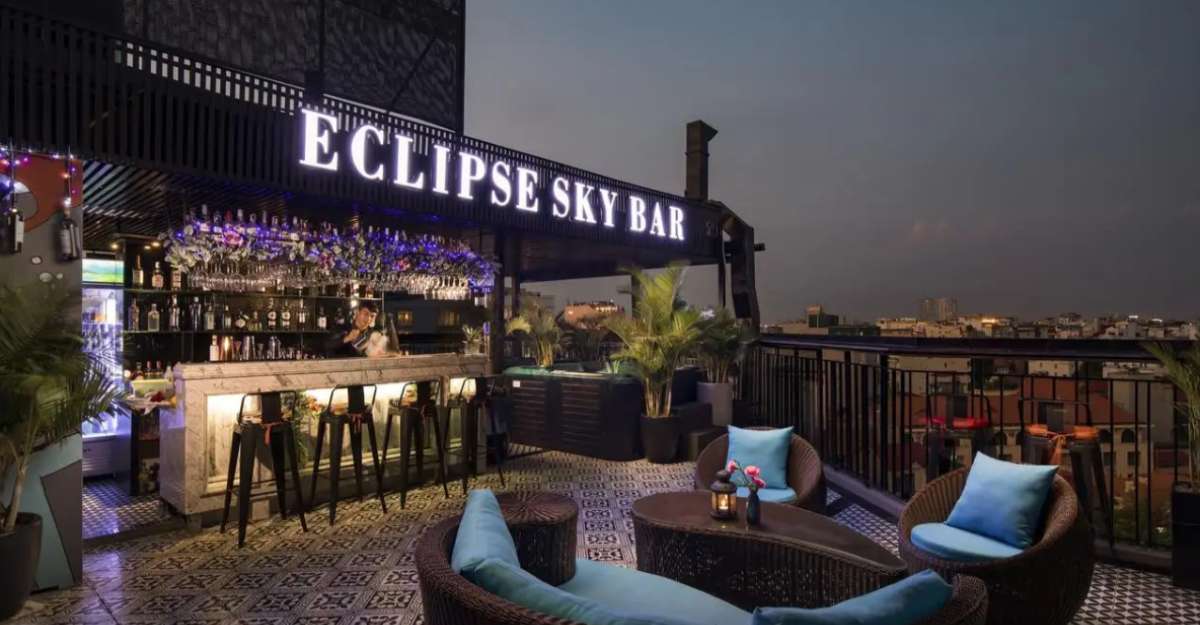 Eclipse Sky Bar tại Acoustic Hotel & Spa