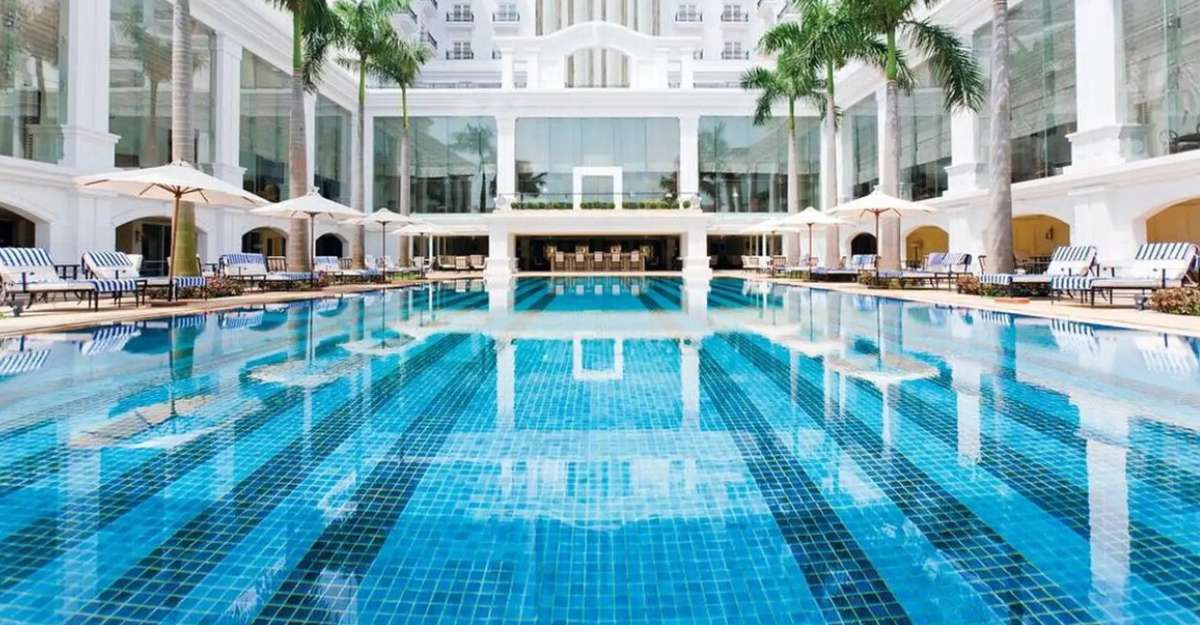 Indochine Palace - khách sạn trung tâm Huế