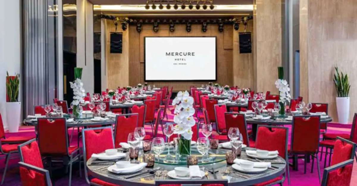 Phòng đại tiệc Lê Chân tại Mercure Hải Phòng phù hợp cho mọi sự kiện lớn nhỏ