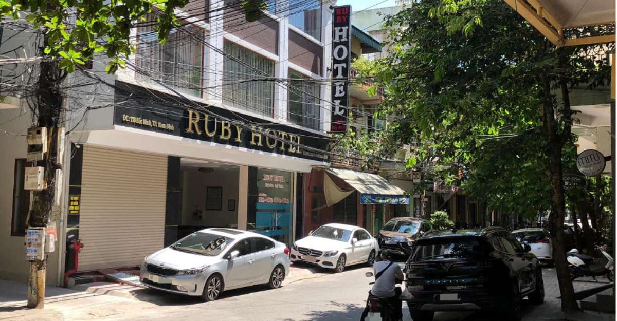 Ruby Hotel - khách sạn ở thành phố Nam Định