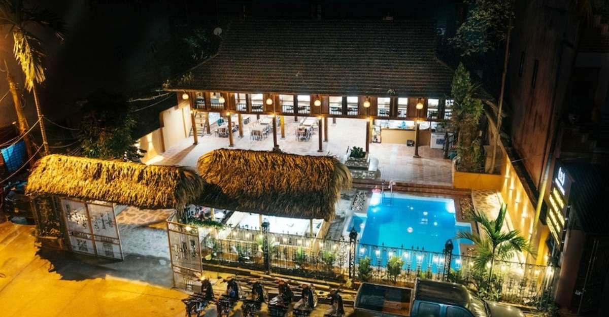 Odyssey Hostel, Tours & Motorbikes Rental - khách sạn Hà Giang