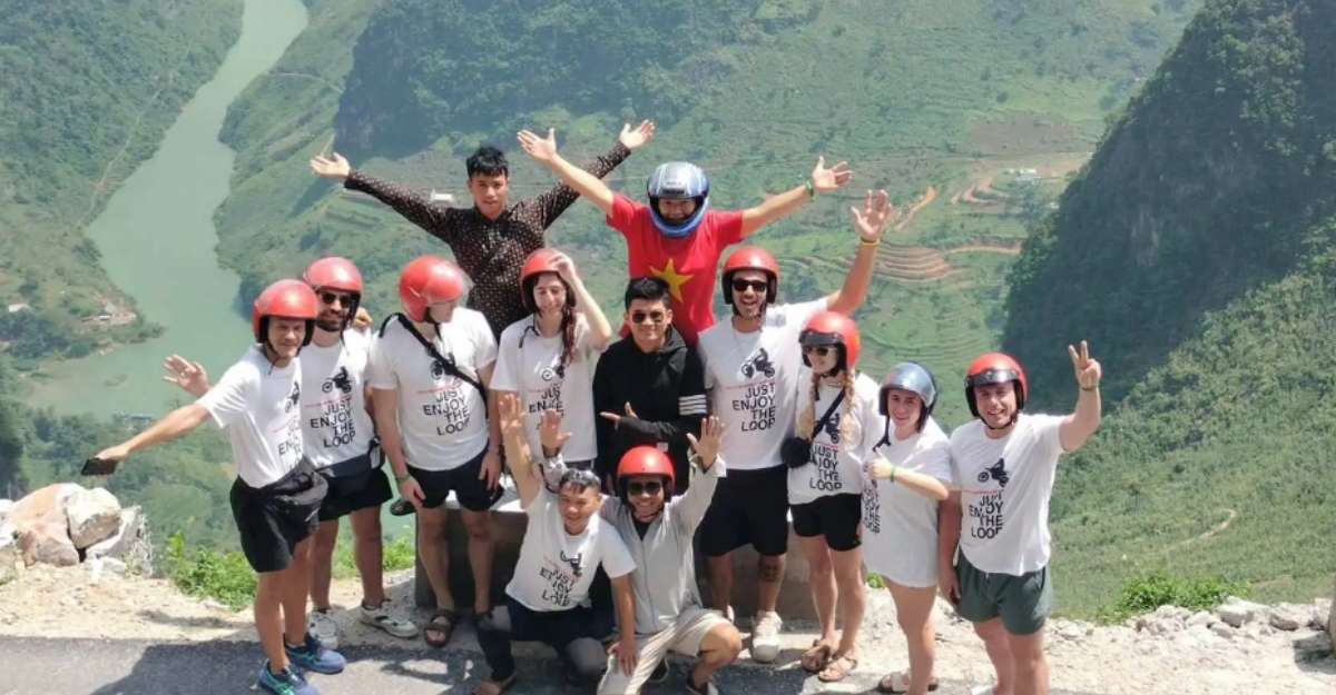 2D2N và 2D1N | Khám phá cung đường Hà Giang bằng xe máy: Lũng Cú, Đồng Văn, Mèo Vạc, Sông Nho Quế (Từ Hà Nội/Hà Giang)