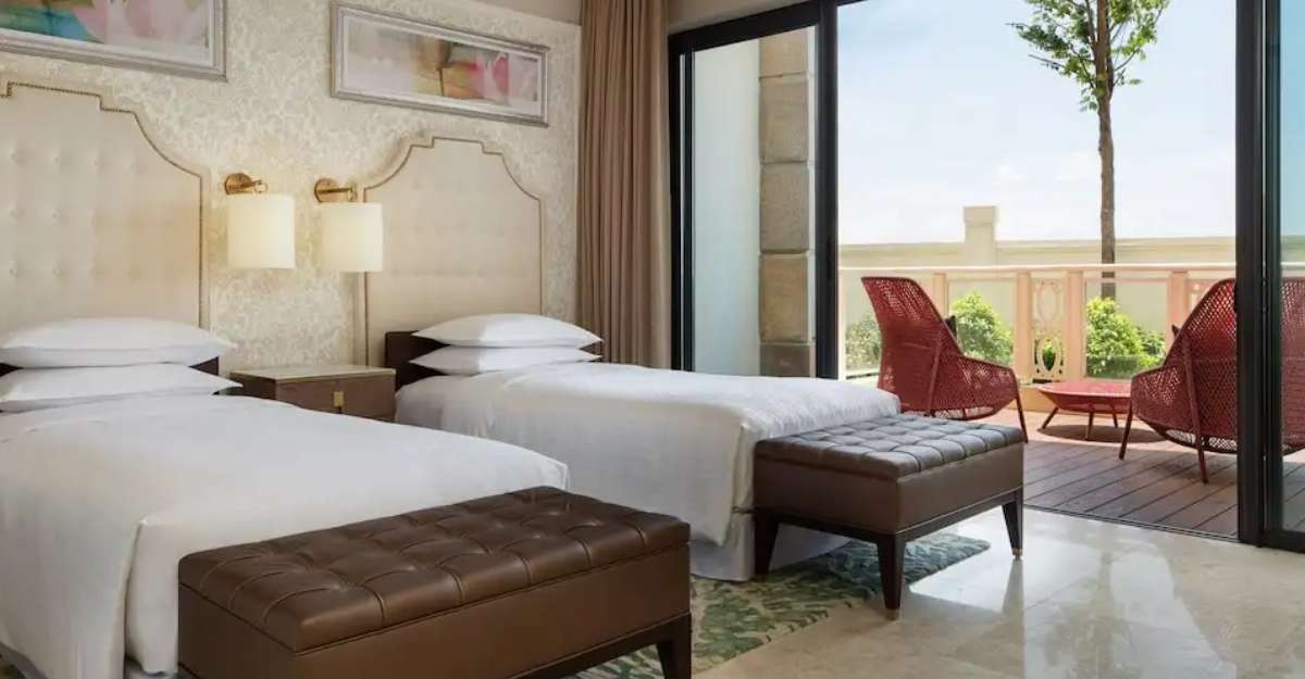 Suite 2 Bedrooms Ground Floor Non Smoking Garden View tại Sheraton Grand Danang Resort & Convention Center