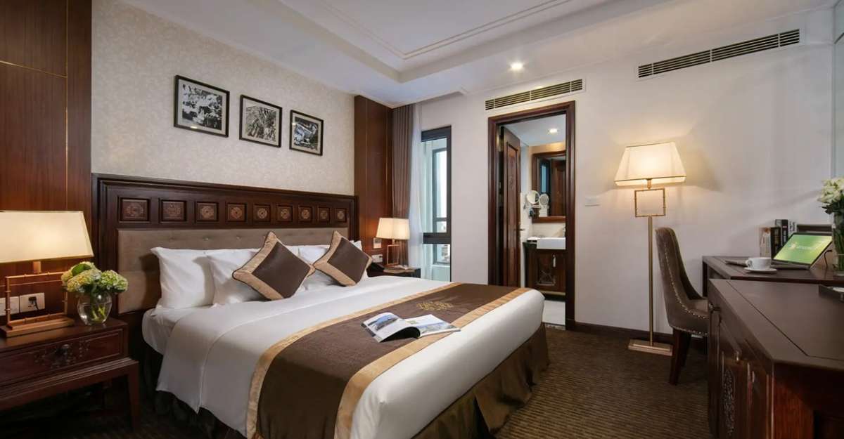 Phòng Deluxe Double tại Rex Hanoi Hotel