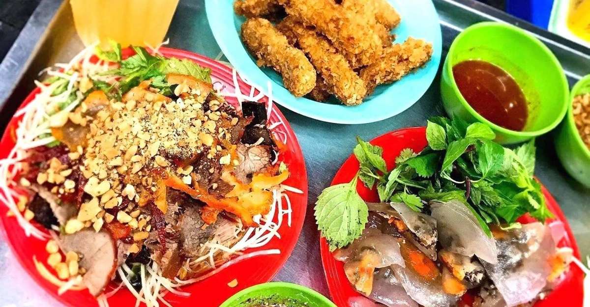 Khám Phá Ẩm Thực Đường Phố Hà Nội