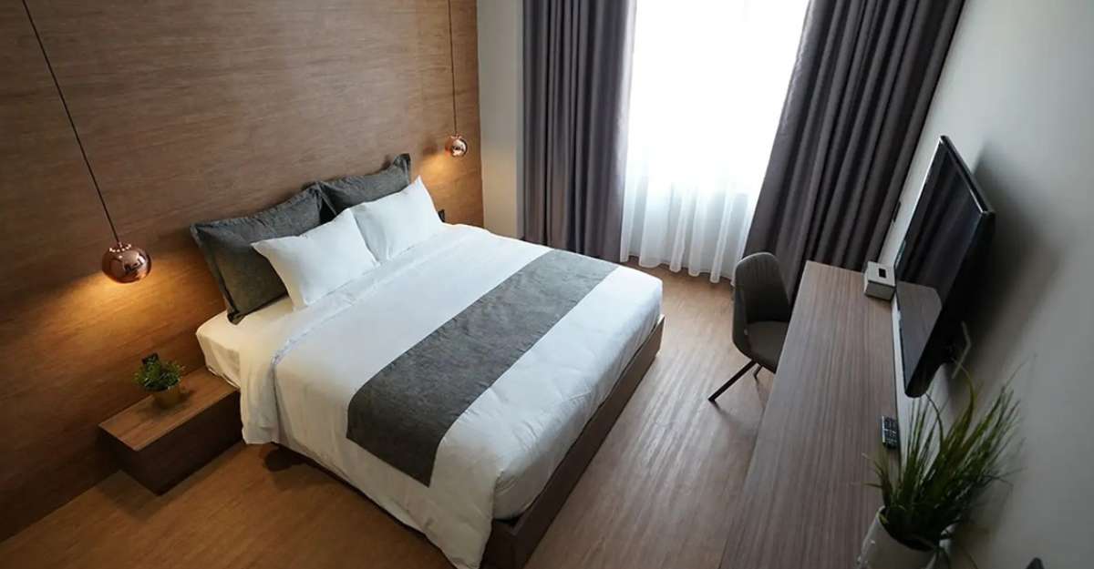 Phòng Suite tại The Luxe Hotel
