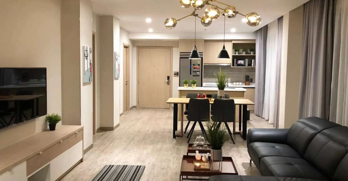 Phòng 3-bedroom Apartment - With Balcony tại The Luxe Hotel