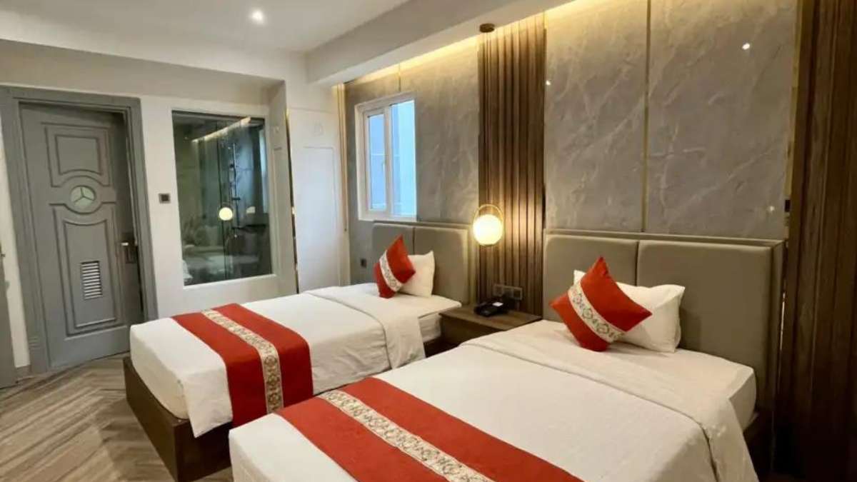 Phòng Premium Deluxe tại Acnos Hotel