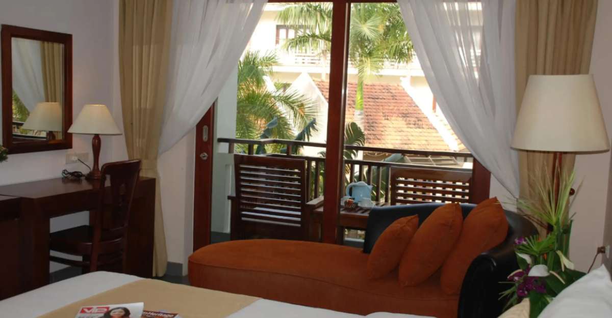 Deluxe Double Or Twin With Garden View tại Canary Beach Resort