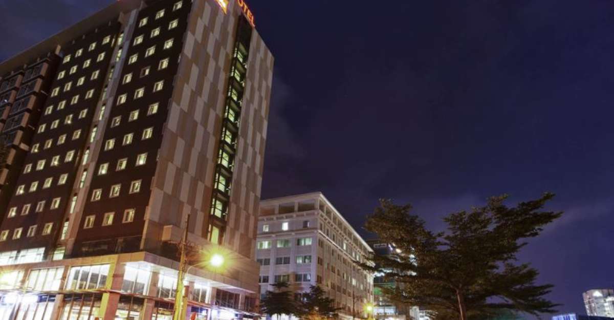 Toàn cảnh ibis Saigon South