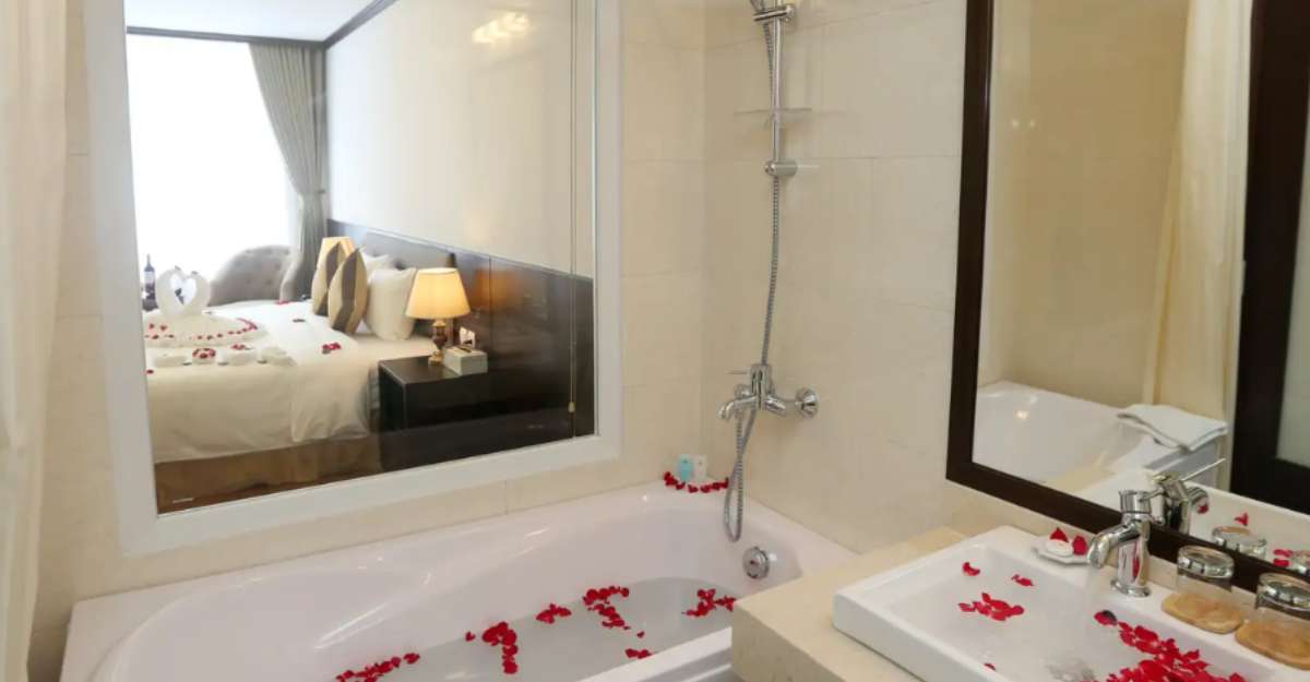Junior Suite Single Junior Suite tại Lenid Hotel Tho Nhuom
