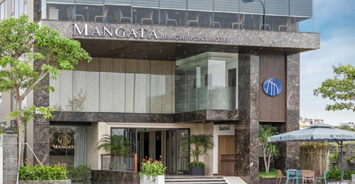 Ảnh Mangata Beachfront Hotel khi nhìn từ bên ngoài