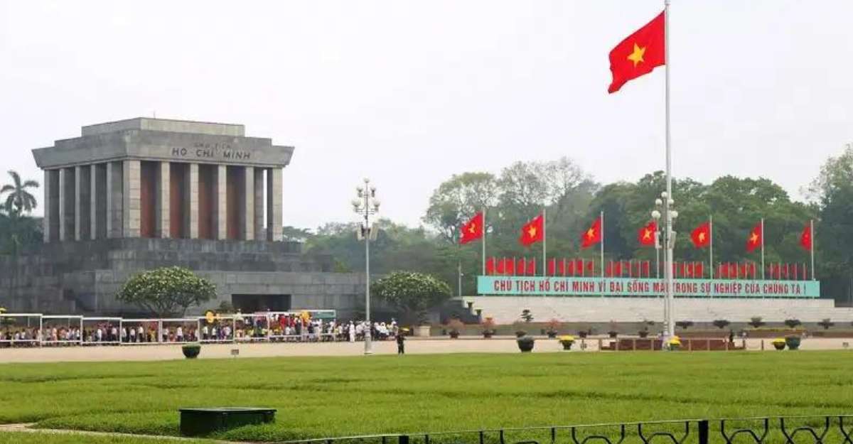 Quảng trường Ba Đình