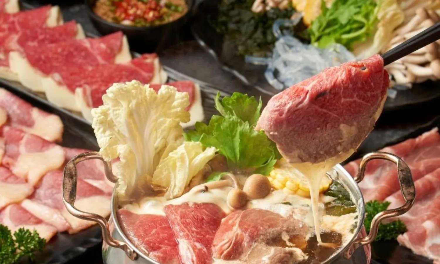 Thưởng thức buffet Shabu cao cấp YOU&I The Walk Kaset Nawamin.