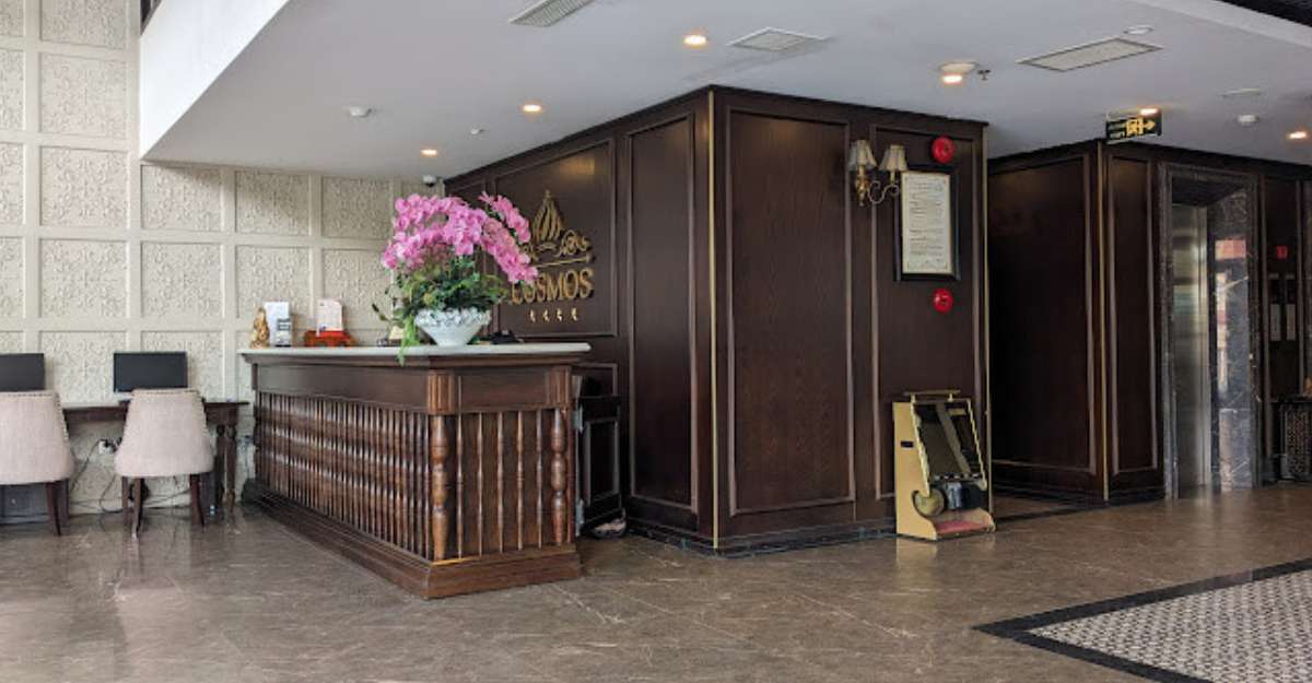 Cosmos Hotel Danang nổi bật với thiết kế sang trọng và hiện đại