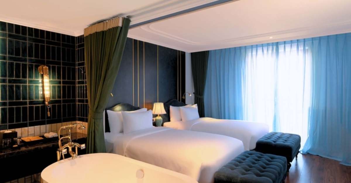 Premier Deluxe Town View tại Bel Marina Hoi An Resort