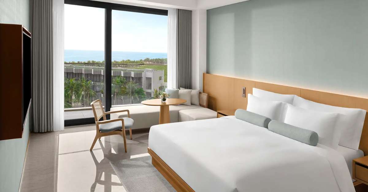 Phòng Deluxe Double Ocean View tại Shilla Monogram Quangnam Danang