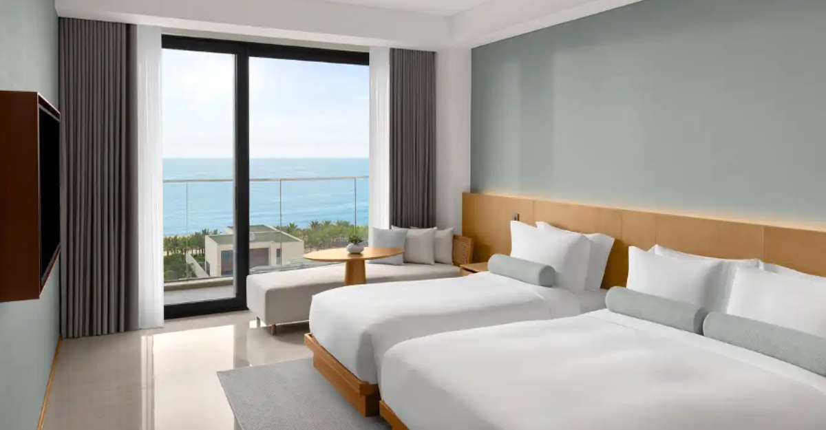 Phòng Premier Deluxe Family Twin Ocean View tại Shilla Monogram Quangnam Danang