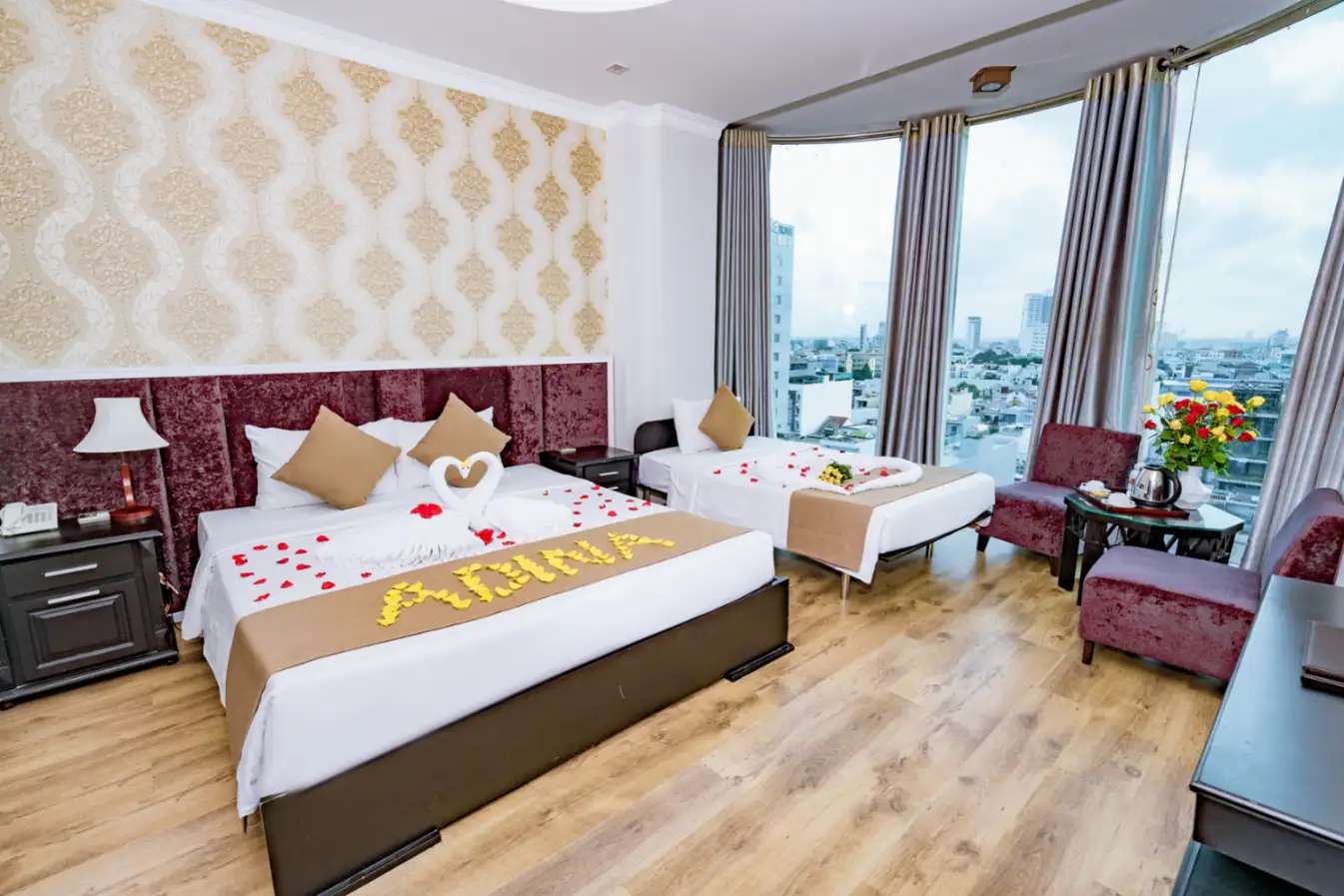 Adina Hotel ảnh phòng Triple With City View