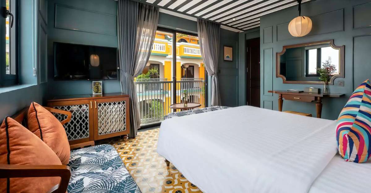 Son Hoi An Boutique Hotel And Spa phòng Deluxe Doule with Pool View