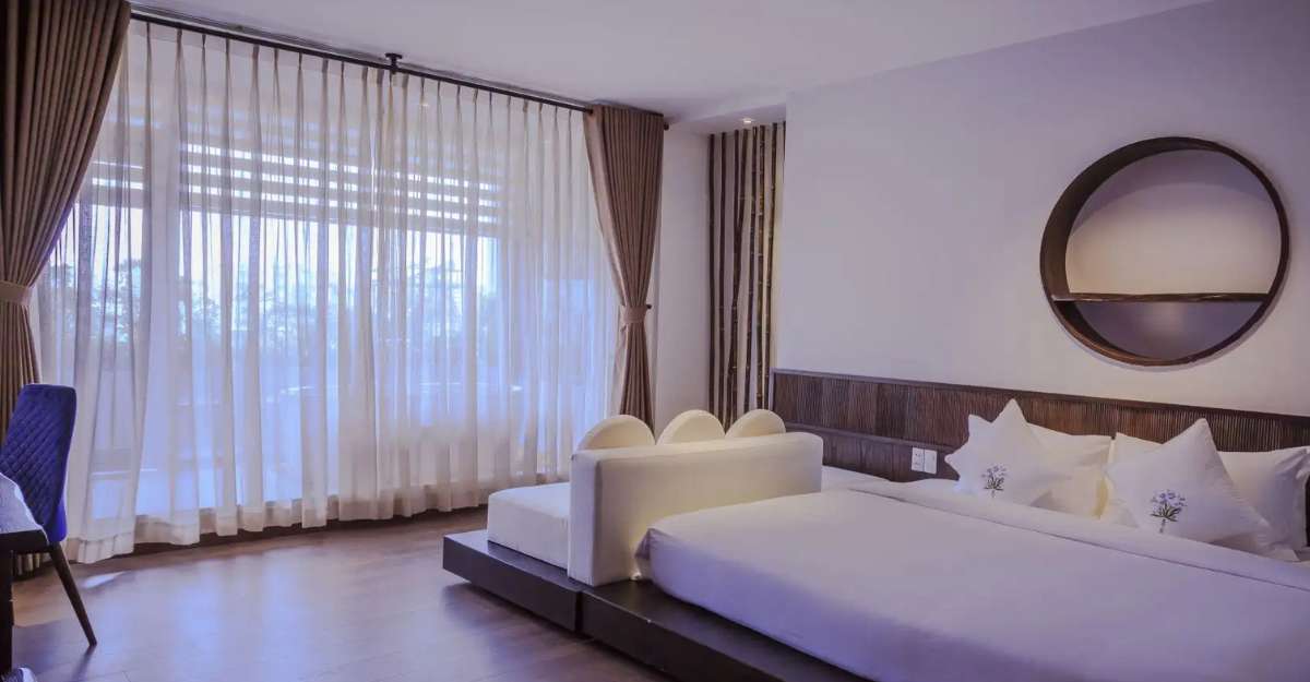 Khách Sạn Cochin Zen