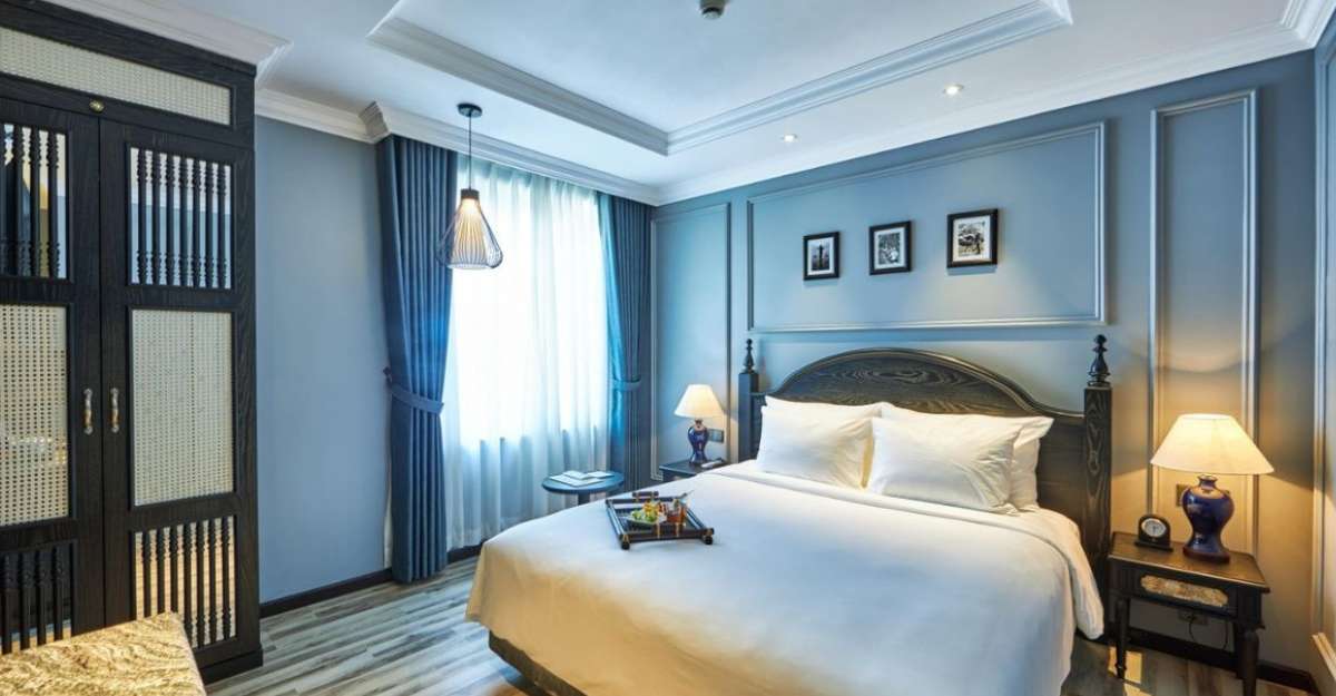Không gian phòng Deluxe Double tại Hotel D'Melin