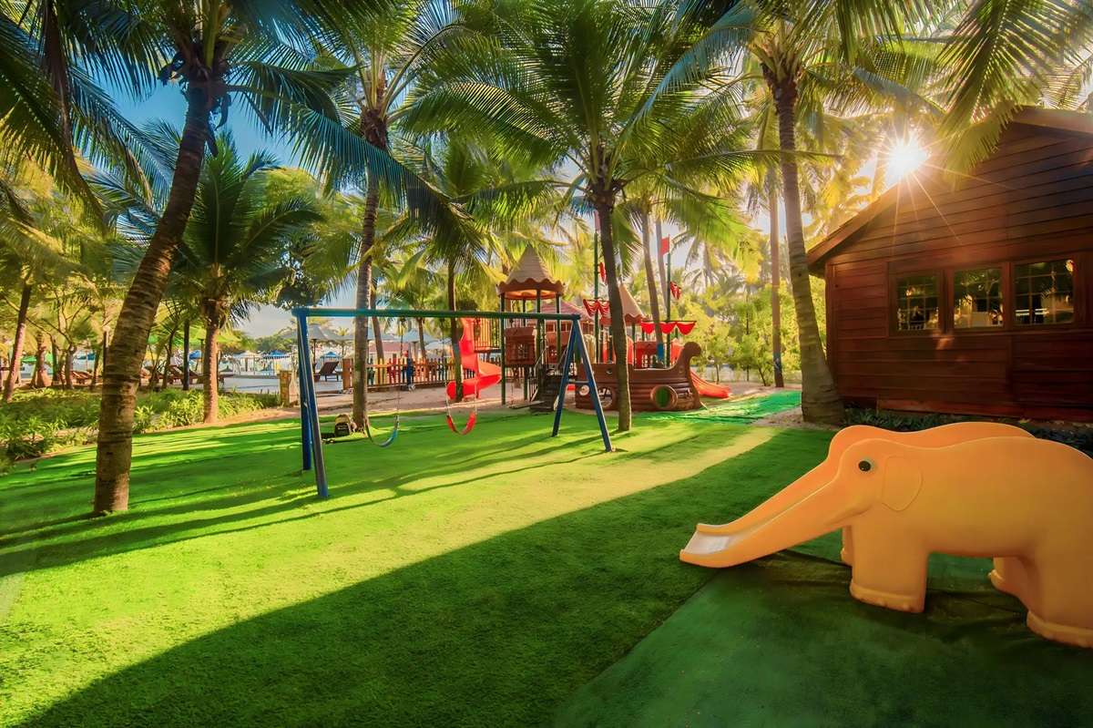 Khu vui chơi trẻ em tại Sea Lion Beach Resort & Spa