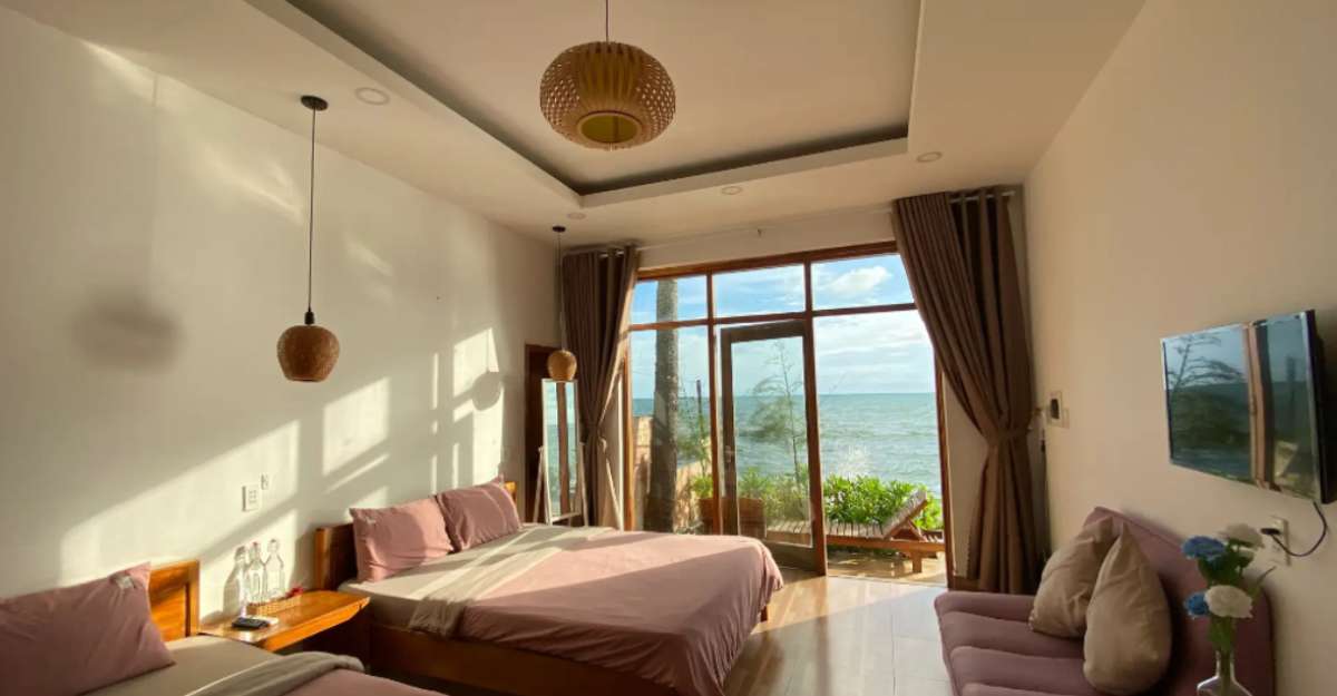 Pink Apartment Sea View tại CHILL HOUSE by the beach
