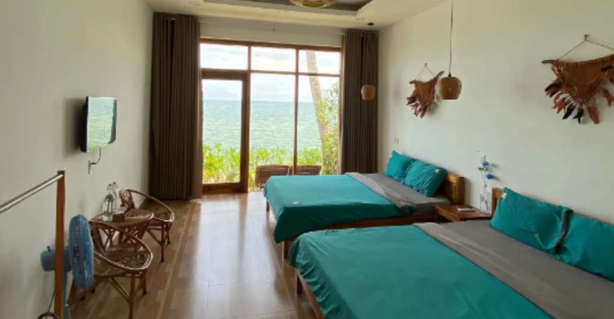 Apartment With 2 Queen Beds Sea View tại CHILL HOUSE by the beach