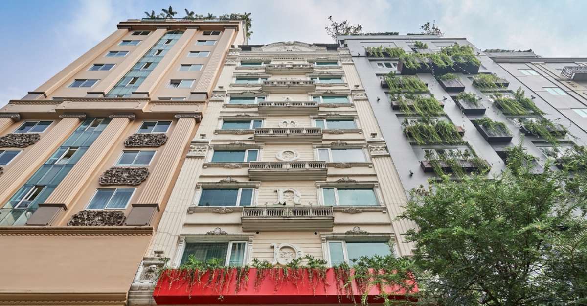 Nhìn từ bên ngoài Sky Gem Hotel - Ben Thanh