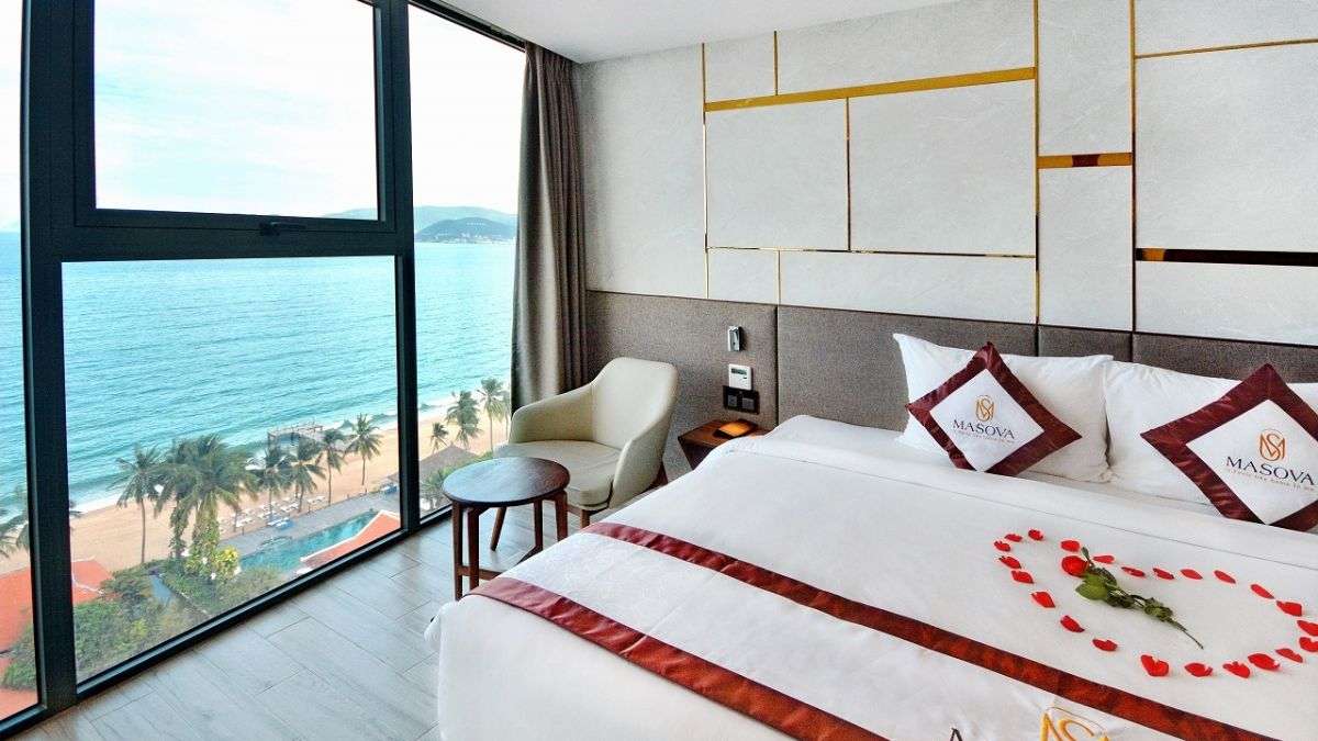 Không gian phòng Senior Sea View Double tại Masova Hotel
